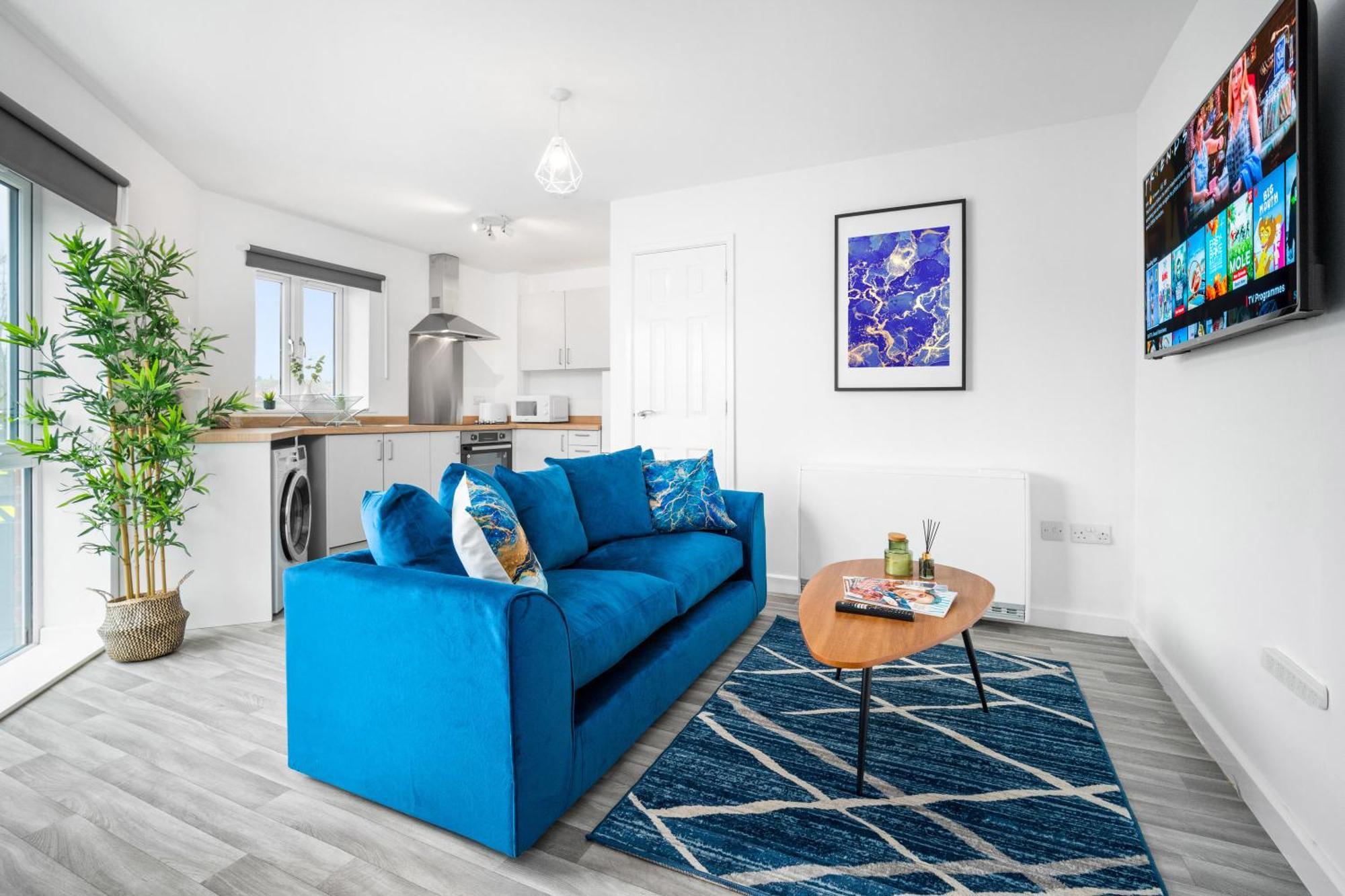 New 2 Bedroom Deluxe Apartment - Parking - Wifi & Netflix - Top Rated - 50C Cradley Heath Eksteriør bilde